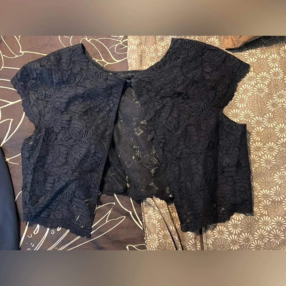 Jasmine Bridesmaid Dress- Long Sweetheart Neckline Poly Chiffon with Lace Top - Picture 8 of 11